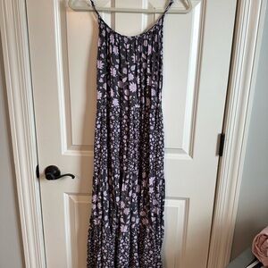 Universal Thread purple and gray maxi dress size medium